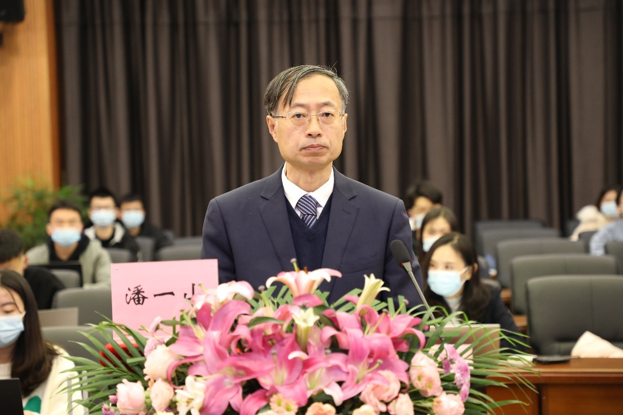 1-22011G51414152.png